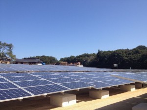 太陽光発電施設 – 写真1